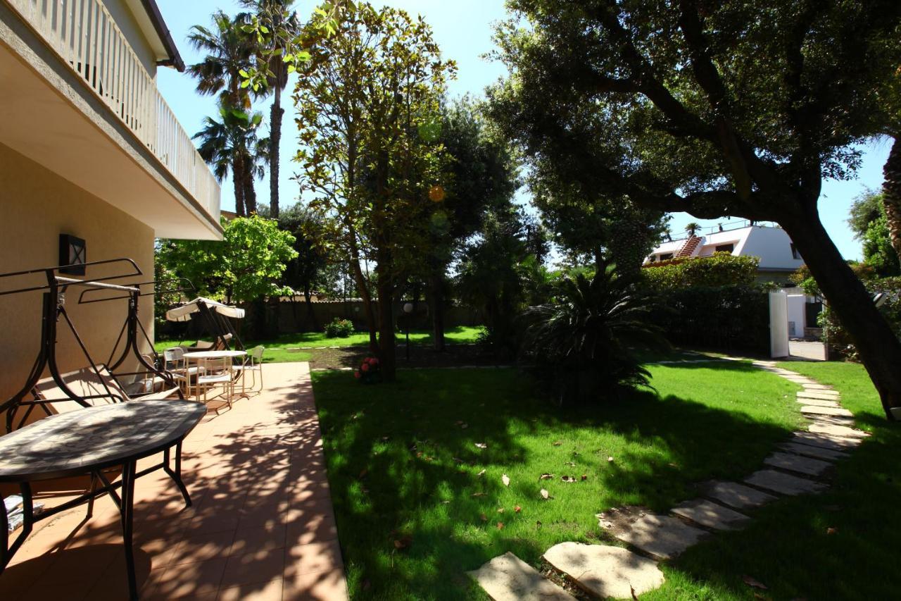 Villa Vanessa Fregenae Exterior foto